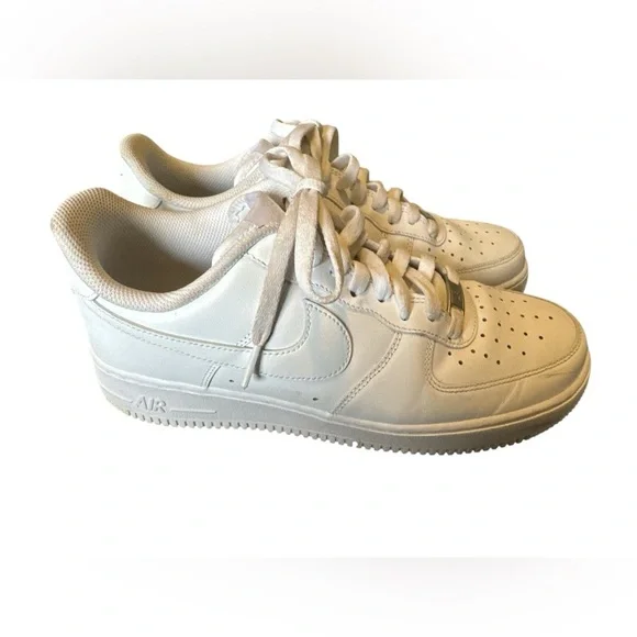 Men’s Size 9 - Nike Air Force 1 Low Top White - Picture 4 of 8